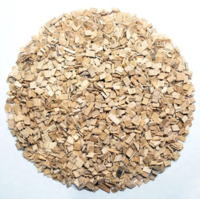 DECOTOP Fagus Chips M - Субстрат из буковой щепы, 5-15 мм, 1800 г/9 л